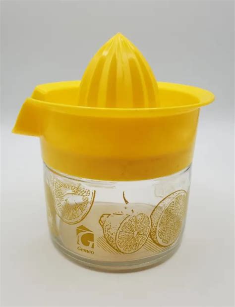 Vtg Gemco Usa Citrus Orange Juicer Reamer Yellow W Decorative Glass