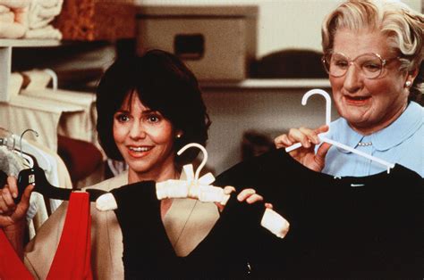 Mrs Doubtfire Wallpapers 26 Images Inside
