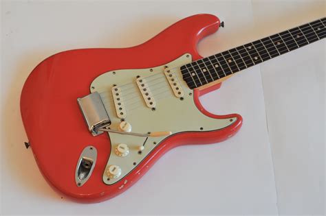 Fender Stratocaster 1961 Fiesta Red Guitar For Sale Guitaravenue Ltd