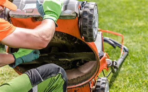 How To Tilt A Lawn Mower The Right Way