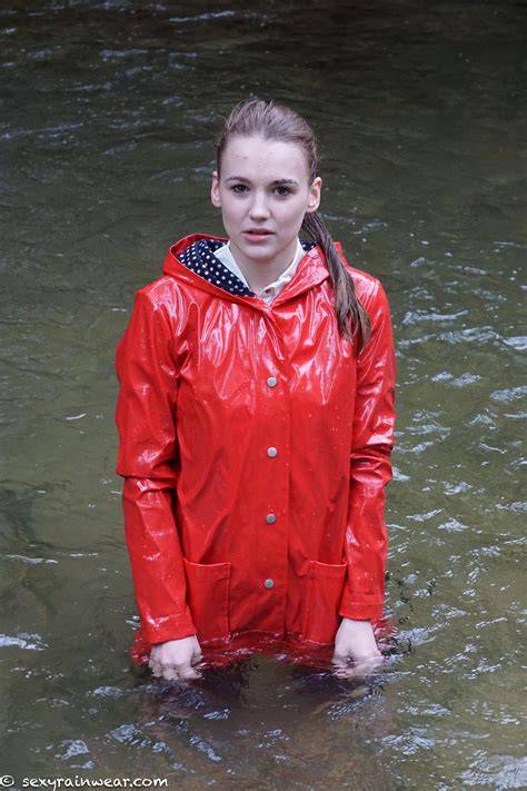 Pin By Nicholas On Regenkleidung Raincoats For Women Rain Wear Rain