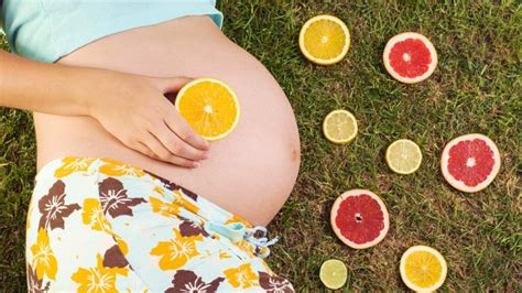 To unmould, run a knife around rim of the mould and turn over onto a dessert plate. Top 10 Superfoods for a Healthy Pregnancy | Detoxinista
