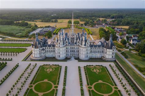 The Top 10 Most Beautiful Royal Palaces In The World Luxury Travels Images And Photos Finder