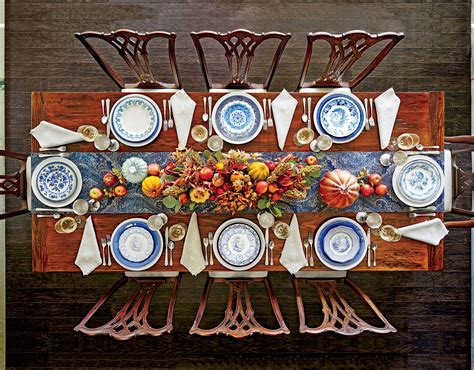 Set your thanksgiving dinner table with these gorgeous diy fall table settings. Never Ever Use This Flower In Your Holiday Table ...