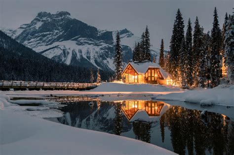 9 Winter Lodges That Are Both Cozy And Majestic Samantha Brown