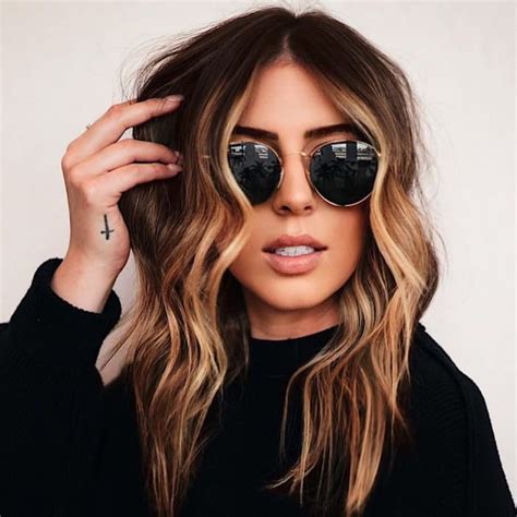 The best hairstyles for medium length hair include leaving your hair down with layers, waves, braids, ponytails, or curls. 37 Medium Length Hairstyles and Haircuts for 2021