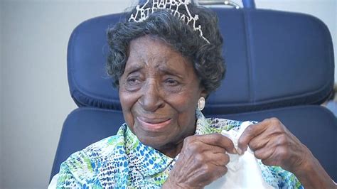 Elizabeth Francis 110 Year Old Houston Woman Credits Longevity To