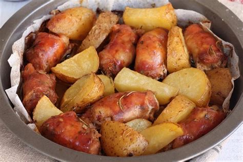 Recette pommes de terre et saucisse au four Recette