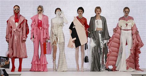 Fashion Bahons Degree Course For 2018 Entry London Undergraduate