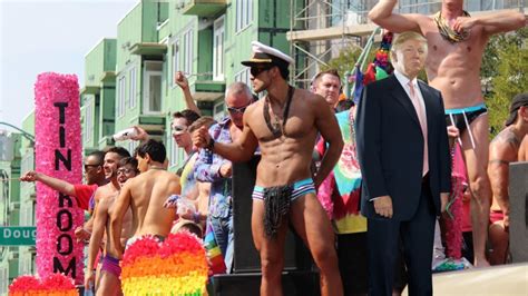 Donald Trump In Gay Parade Hodgetwins Youtube
