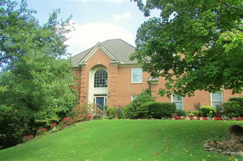 West Knoxville House Hunters: Farragut Crossing Homes For Sale Below