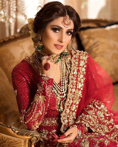 Latest Beautiful Bridal Photo Shoot Of Actress Ayeza Khan Reviewitpk