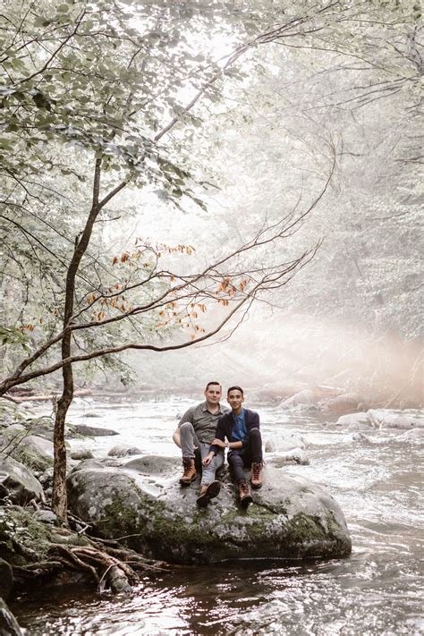Smoky Mountain Couples Photos In Elkmont Great Smoky Mountains