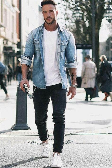 Stunning Summer Fashion Ideas For Men Over 40s06 Cool Summer Outfits