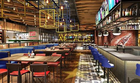 Main event is a huge building filled with games and entertainment that includes bowling, laser tag, pool (billiards), and video games. Main Event Entertainment Rolls Out New Food, New Beverages ...