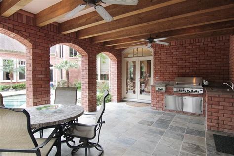 802 Peachwood Bend Dr Houston Tx Patio Exterior Brick Patio Design