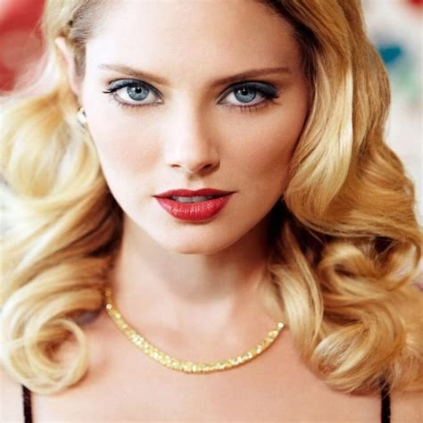 April Bowlby Measurements Age Height Weight And Bra Size My Info