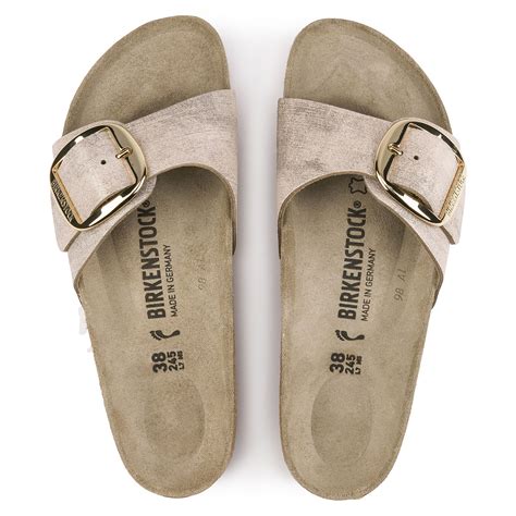Productos de la marca birkenstock madrid big buckle en shopalike descuentos tendencias compra online de forma segura. Birkenstock Madrid Big Buckle Washed Metallic Rose Gold ...