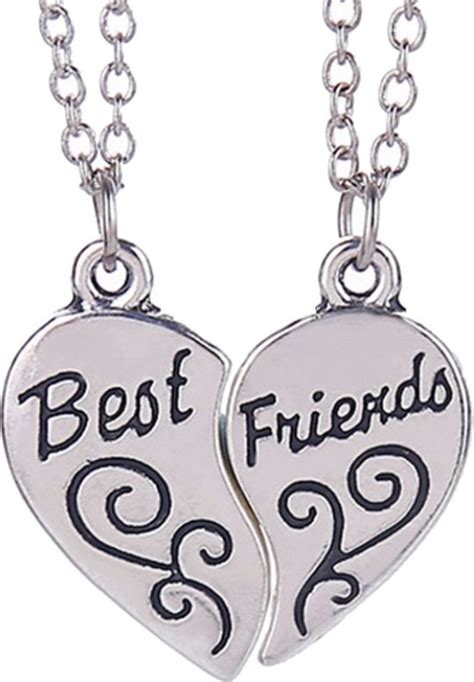 A bff is a term for someone's best friend or close friend. bol.com | BFF Ketting hartje voor 3 - Best Friends Forever - zilver