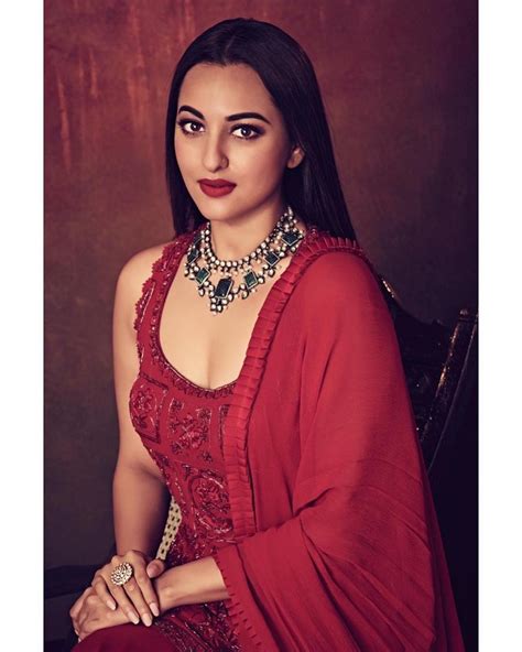 Sonakshi Sinha Bollywood Actress 41 Dreampirates