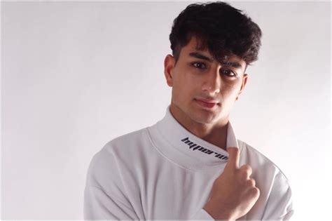 Ibrahim Ali Khan Shows He Is Bollywood Ready With New Tiktok Video