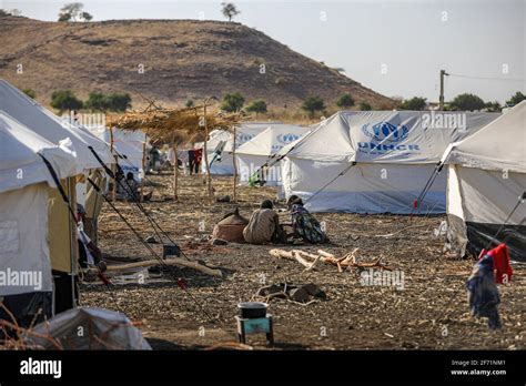 Ethiopian Refugees Migrated To Sudan And Live In Refugee Camp Stock
