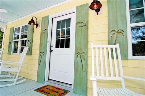 Decorative Coastal Window Shutters For Curb Appeal In 2020 Beach