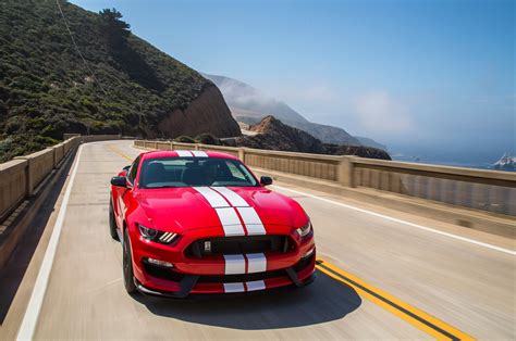 First Drive 2016 Shelby Gt350 And Gt350r Mustangs Hot Rod Network