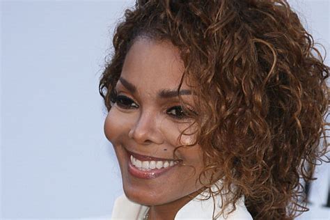 Janet Jackson Reveals Dates For Unbreakable World Tour Tha Wire Video