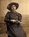 Photo collection reveals female outlaws that ruled the Wild West | Wild ...