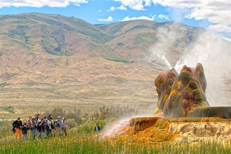 Mail2day Amazing Man Made Fly Geyser In Nevada 15 Pics