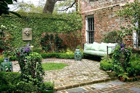 Image Result For English Cottage Garden Small Courtyard Gardens