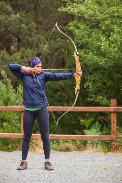 Female Archer Stock Photos Pictures And Royalty Free Images Istock