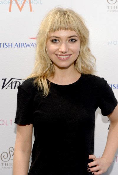 More Pics Of Imogen Poots Medium Wavy Cut With Bangs Imogen Poots Cute Hairstyles For Short