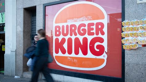 Burger King Launching Exciting New Items And Giving Away Free Burgers Video Dailymotion