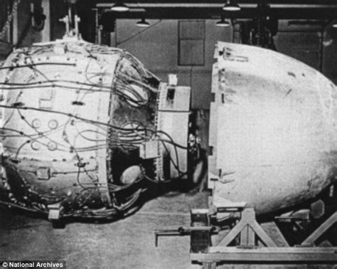 Inside Americas Atomic Bomb Programme With New Photographs Daily