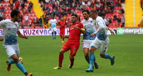 Uğurcan, pereira, vitor hugo, edgar ie, marlon, abdulkadir parmak, lewis baker, abdülkadir ömür, bilal, diabate, ekuban. ÖZET İZLE: Kayserispor 0-0 Trabzonspor|Kayserispor ...