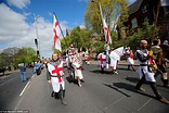 UK crowds celebrate St George's Day | Daily Mail Online