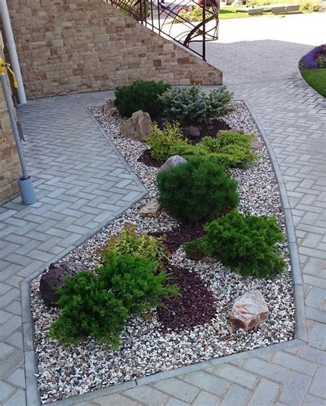 35 Popular Xeriscape Landscape Ideas For Your Front Yard Front Garden
