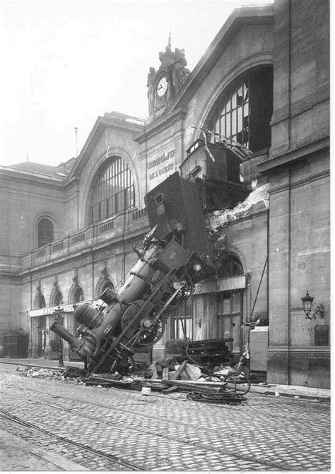 15 Vintage Photos Of Terrible Steam Train Accidents Thats Hard To