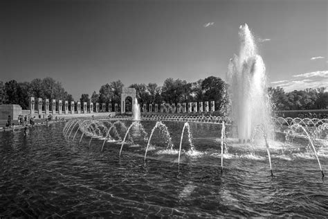 World War Ii Memorial Pool Photograph By Daniel Portalatin