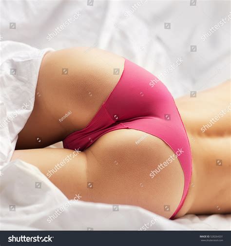 Sexy Girl Kurve Arsch Liegt Im Bett Stockfoto Shutterstock