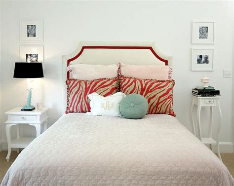 30 Bedrooms That Wow With Mismatched Nightstands