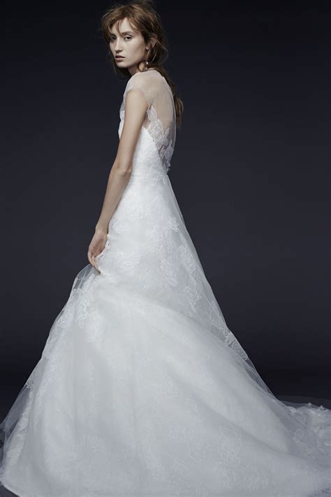 New Vera Wang Wedding Dresses Wedding Gowns Bridal Market Fall 2015 Glamour