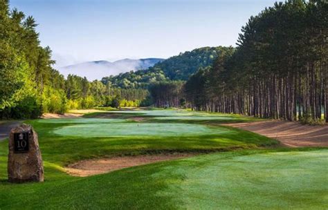 Golf Tremblant Rentals Luxury Chalet Condos In Mont Tremblant