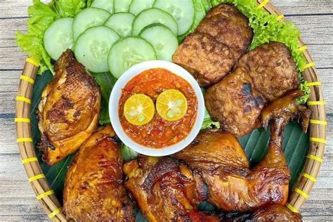 Tempat Makan Lesehan Daerah Karawang Yang Enak Dan Murah Cocok
