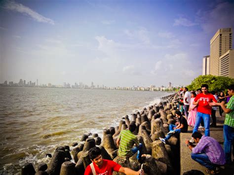 Holiday On The Beaches In Mumbai Wallpapers And Images Wallpapers