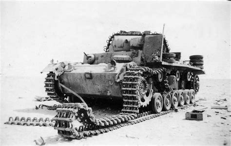 Knocked Out Panzer Iii In North Africa R Destroyedtanks