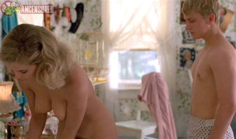 Naked Kelly Preston In Mischief Free Nude Porn Photos