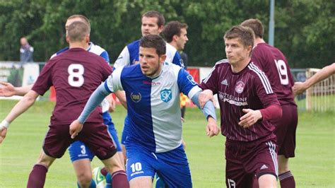 Kterou ze svých více než sta přeložených knih by si dobrovolně přečetl? Najdrahší slovenský futbalista: Syn nebude fandiť ani mne ...